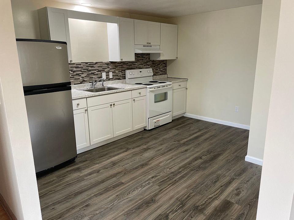 1st image of 275 Grover Cleveland Hwy APT 4