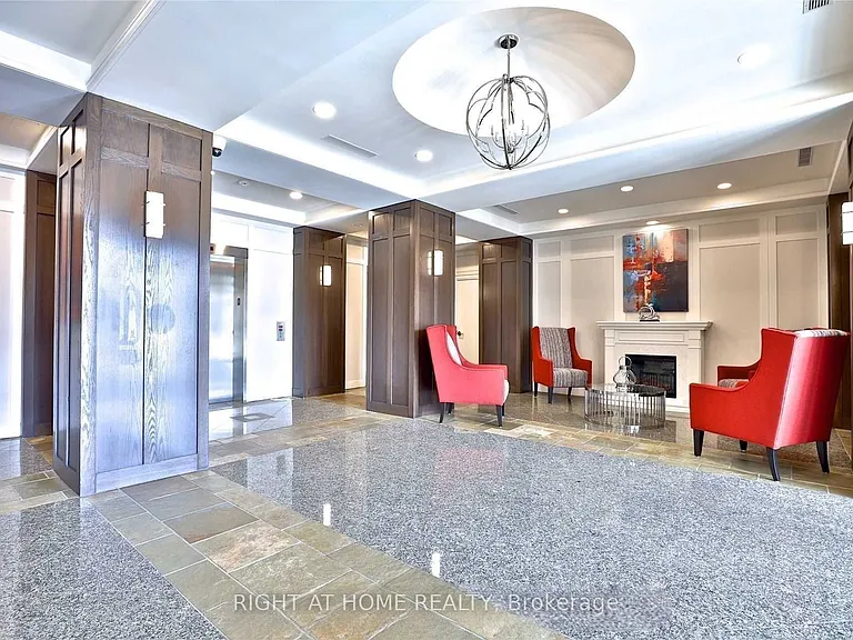 29 Northern Heights Dr #401 — Photo 3