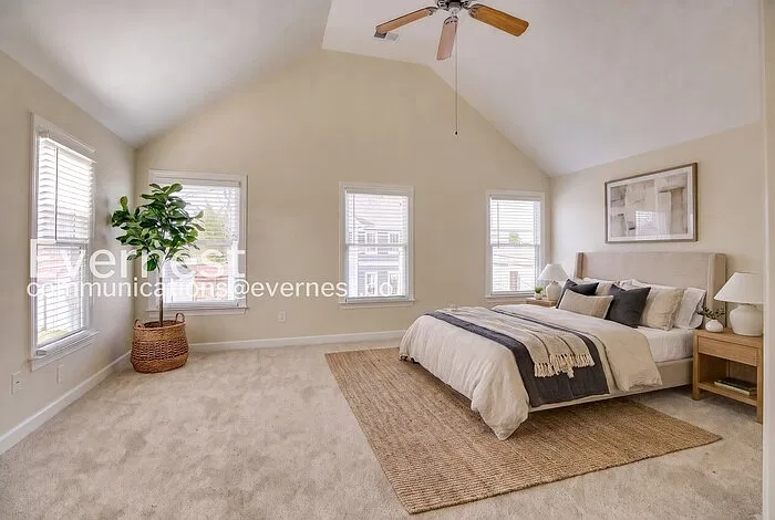 2 bed, 2.5 bath, 1600 sqft, $2,645 — Photo 4
