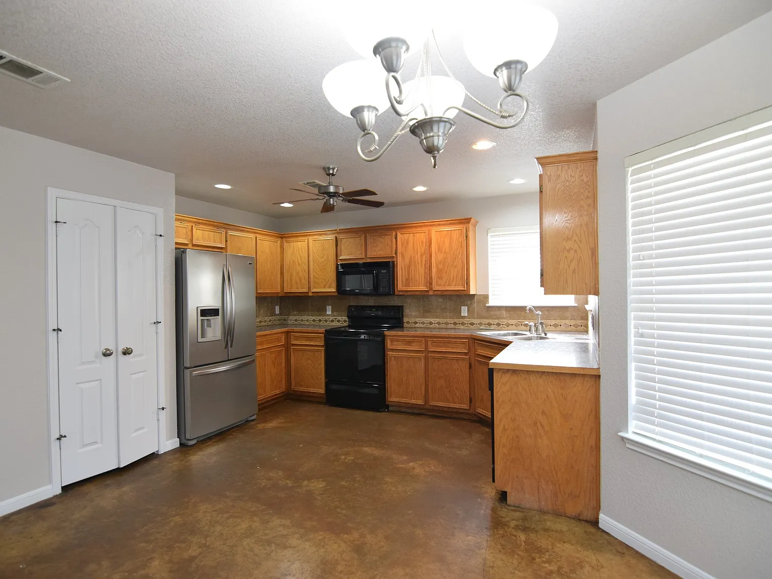 3411 Lauren St, Copperas Cove — Photo 4