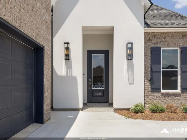 1545 Frankel Ave, Zachary, LA 70791