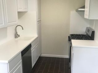 300 East St APT 2, Winters, CA 95694