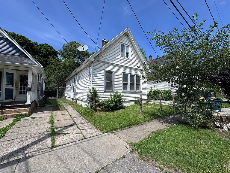 6 Dejonge St — Photo 2