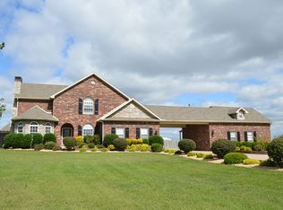 2562 Country Ln #2033, Springdale, AR 72762