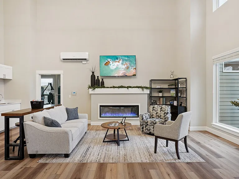Tahoma Terrace Apartments — Photo 17