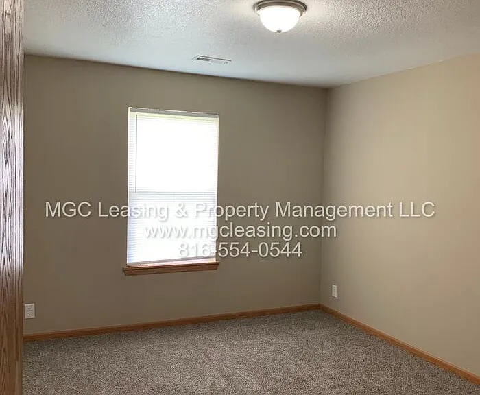 211 Birdie Dr — Photo 13