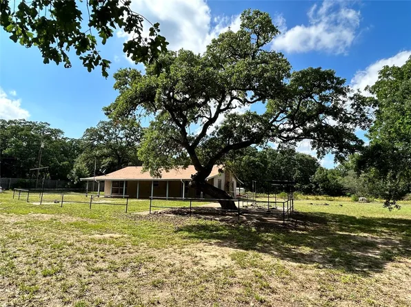 6768 Doubletree Trl, Athens, TX 75751
