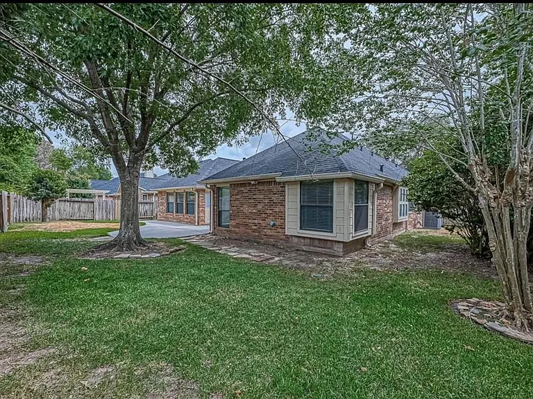 16322 Judge Bry Rd — Photo 43