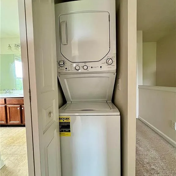8395 Saylor Ct — Photo 12