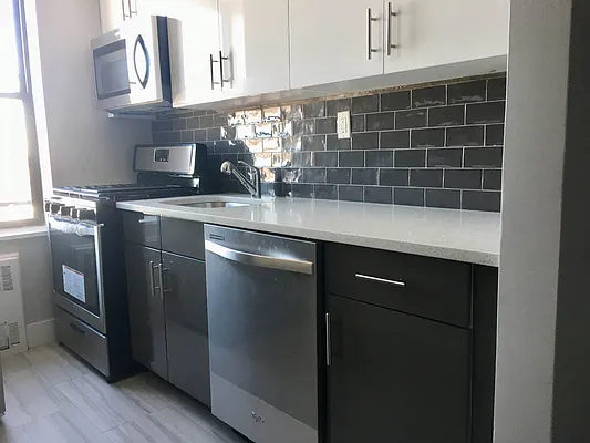 Rented by Premier One Realty LLC | media 25