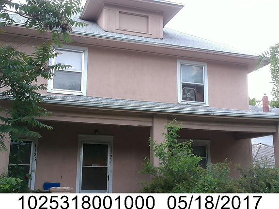 2nd image of 1545 D St APT 3