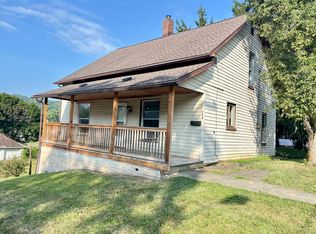 254 Watson St, Lowellville, OH 44436
