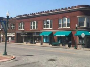 527 Spring St APT A, Jeffersonville, IN 47130