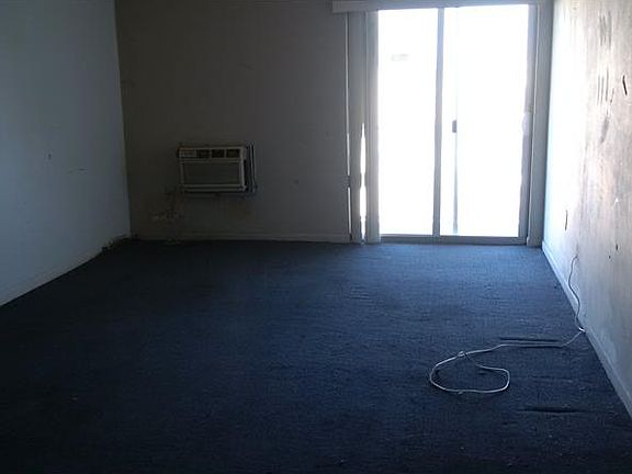 2nd image of 11051 SW 200th St APT 305A