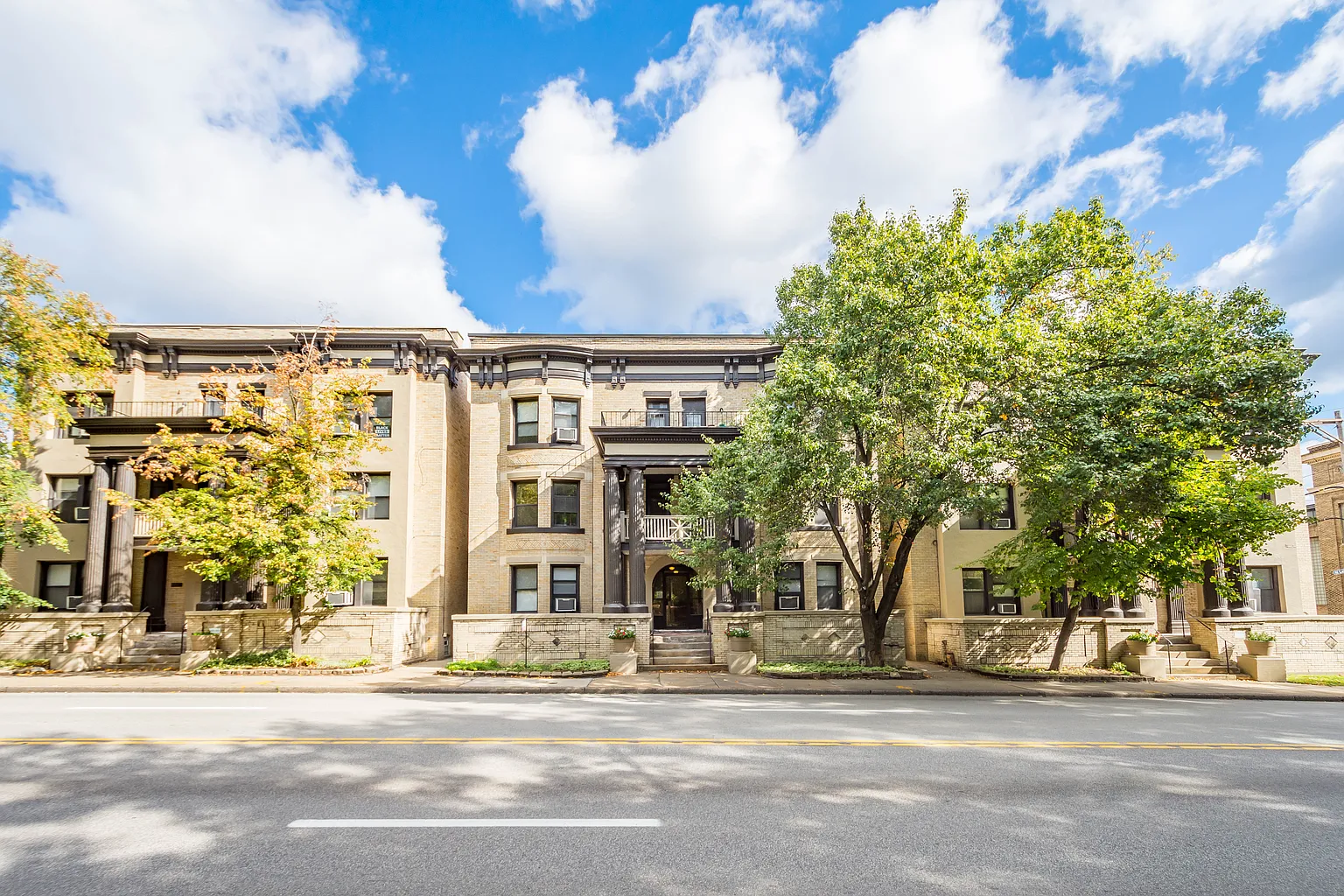 7227 Penn Ave #B photo 1