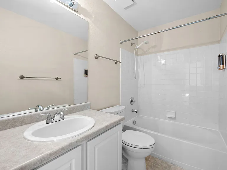 4516 Laramie Sky Dr — Photo 14