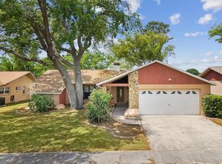 8731 Martinique Ln, Port Richey, FL 34668