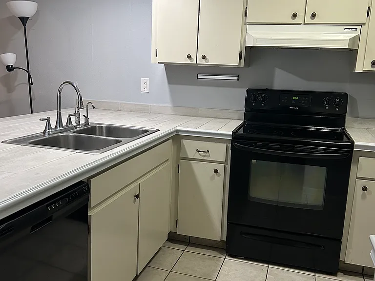 6468 Bonnie Bay Cir N — Photo 6