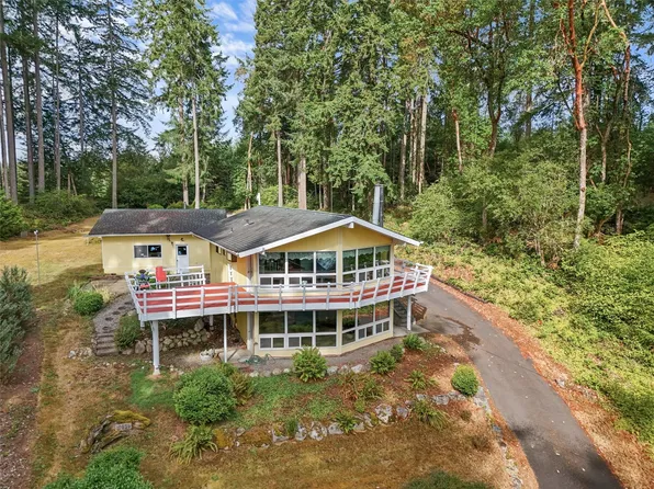 10006 Eagle Place, Anderson Island, WA 98303