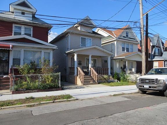 2nd image of 10714 129th St
