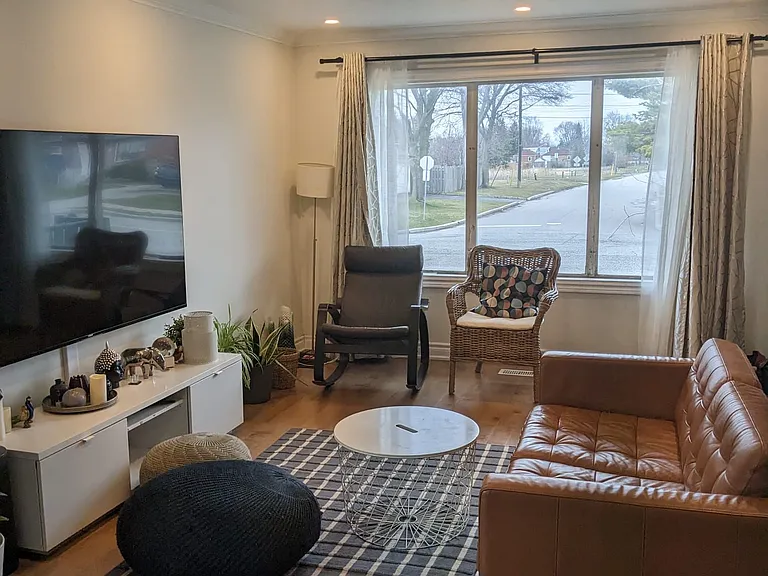85 Ranstone Gdns #MAIN — Photo 1