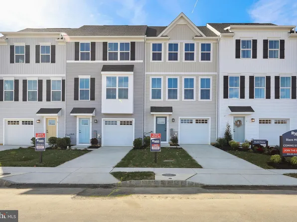 16 Sand Hills Dr, Williamstown, NJ 08094