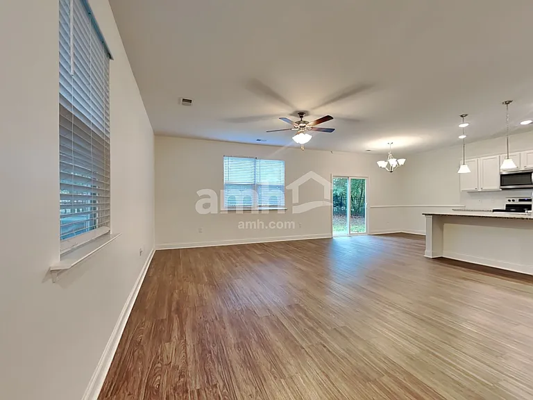 130 Pelican Ln — Photo 6