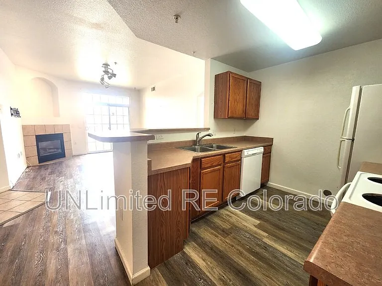 7440 S Blackhawk St #3104 — Photo 5