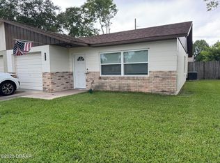 940 Boulder Dr, South Daytona, FL 32119