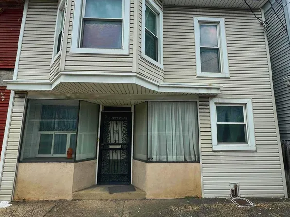 535 Main St, Lykens, PA 17048
