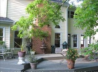 106 S James Landing Ct, Smithfield, VA 23430