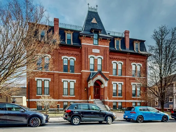 50 Bow St Unit 9, Somerville, MA 02143