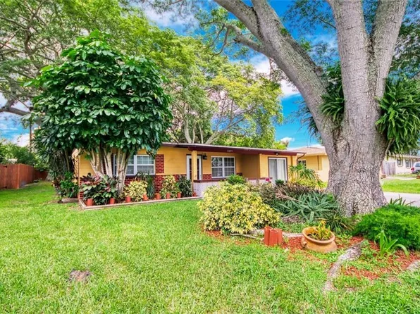 10859 109th Ln, Seminole, FL 33778