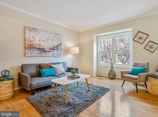 2911 Schoolhouse Cir, Silver Spring, MD 20902