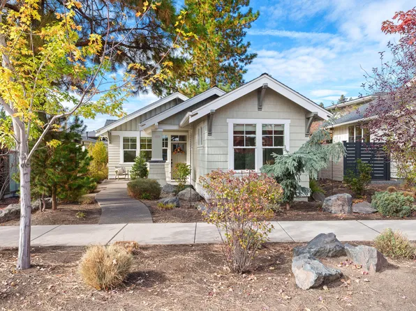 1883 NW Fields St, Bend, OR 97703