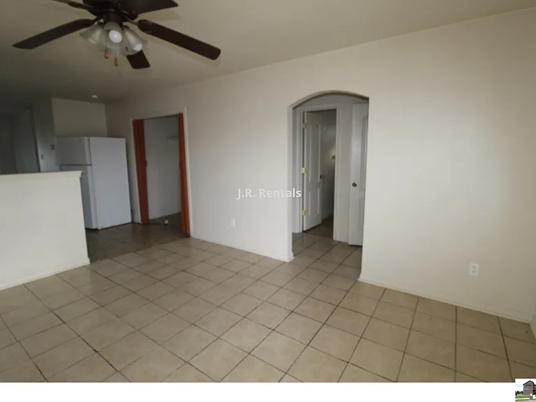 413 Brittney Way #C — Photo 25