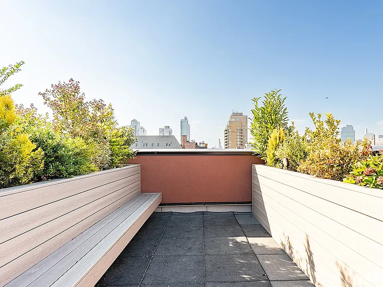 228 N 7th St #110 — Photo 6