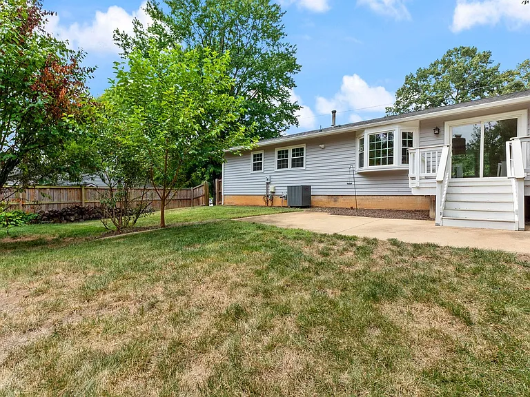 1731 Tamerisk Ct — Photo 48