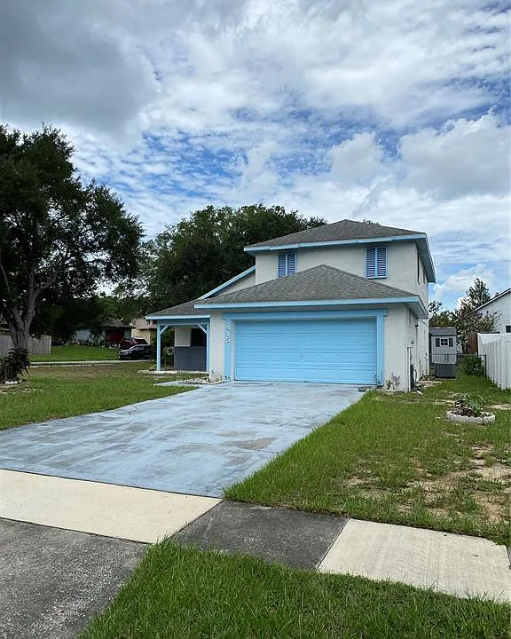 7415 Radiant Cir