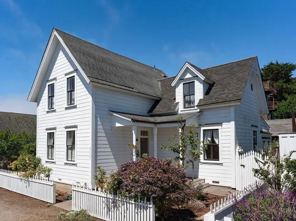 45120 Calpella Street, Mendocino, CA 95460