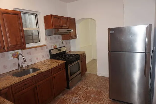 Rented by One Realty Inc | media 7