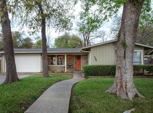 727 E Nottingham Dr, San Antonio, TX 78209