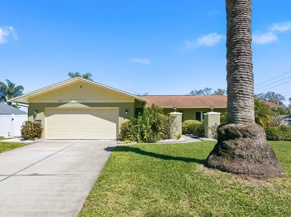 1680 Cinnamon Ln, Dunedin, FL 34698