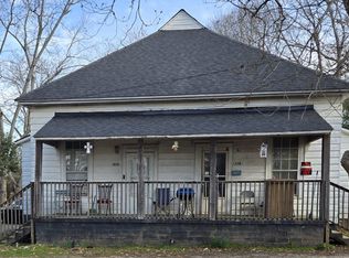 123 School St, Jackson, GA 30233