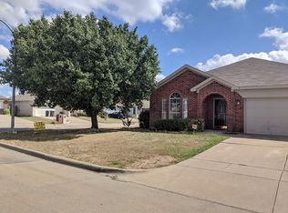 7216 Park Creek Cir W, Fort Worth, TX 76137