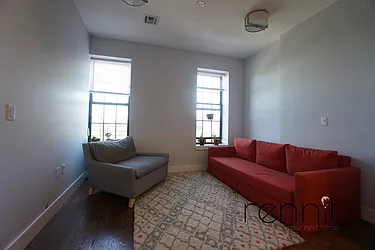 Rented by Rennit Inc.