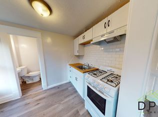 214 E Elm St #3, Lansing, MI