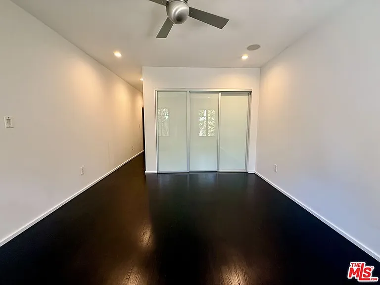 4248 Lexington Ave — Photo 27