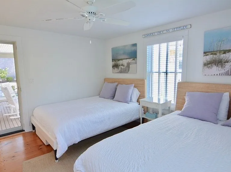 10 Brant Point Rd — Photo 6