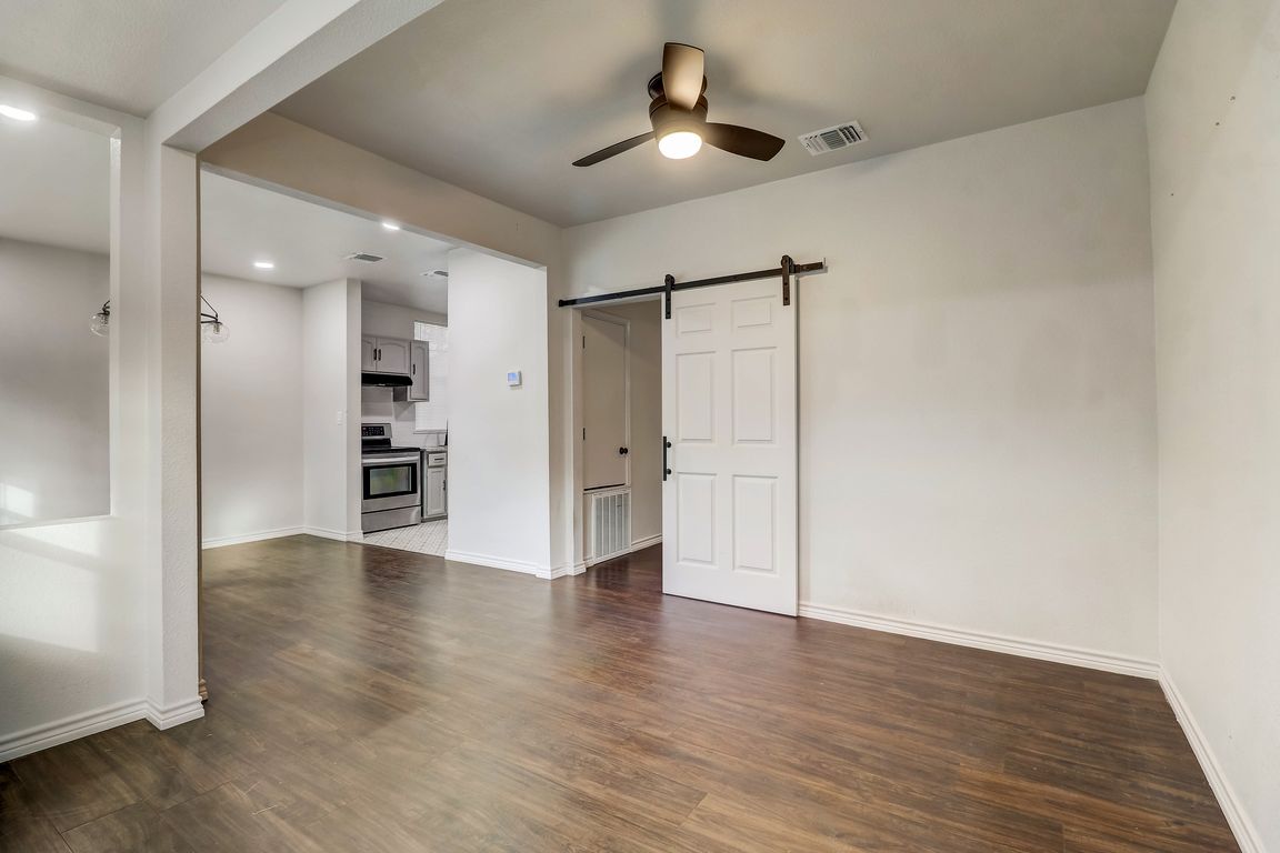 109 Teresa, San Antonio, TX 78214 | Zillow